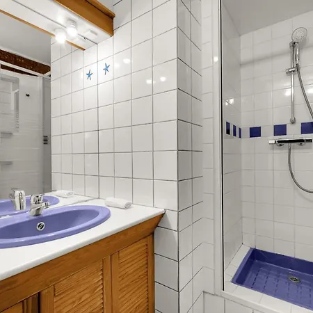 Hippolyte - Appt Avec Terrasse Couverte Appartement *