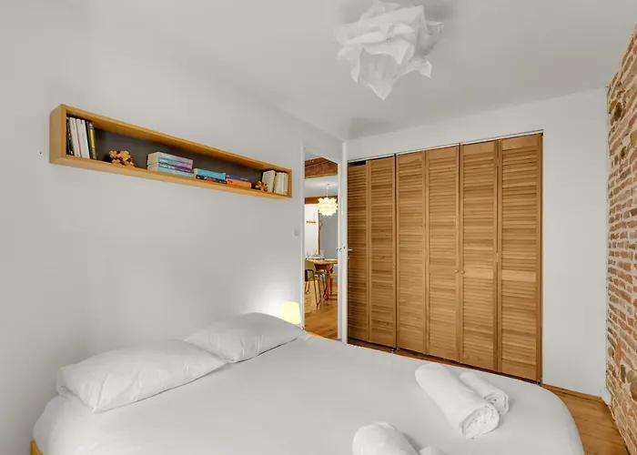 Hippolyte - Appt Avec Terrasse Couverte *